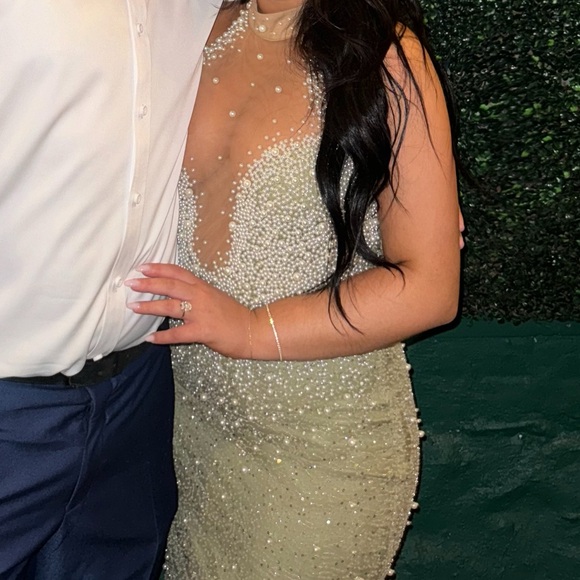 Miss Circle Ginny Pearl Embellished Backless Gown - Picture 7 of 9